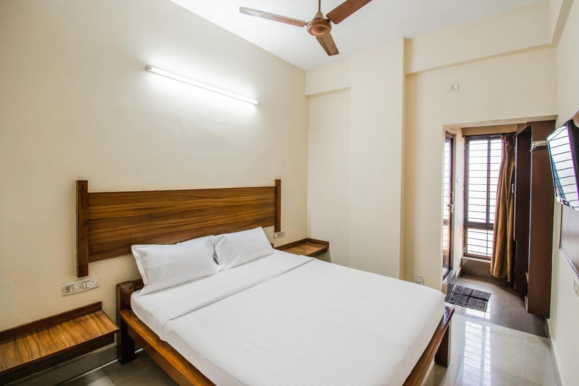 Hotel O Ssg Residency Visakhapatnam Exteriör bild
